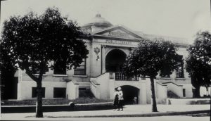 photo of original santa monica public library