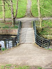 photo of decorative bridge
