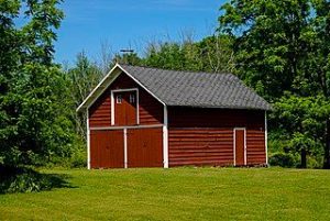 Photo of red barn