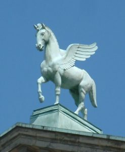 Image of Pegasus atop the Poznań Opera House